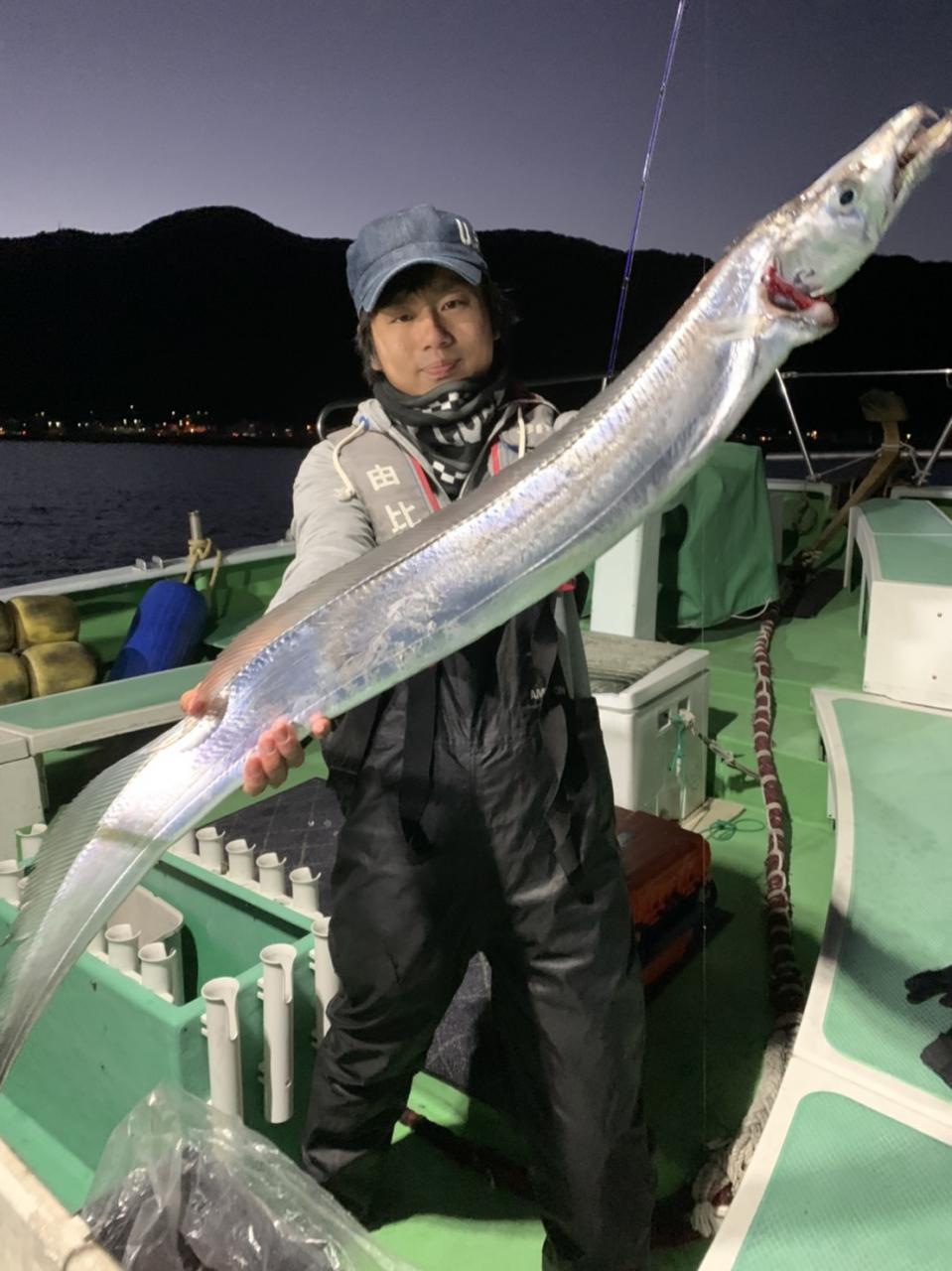 神栄丸 夜タチウオ船