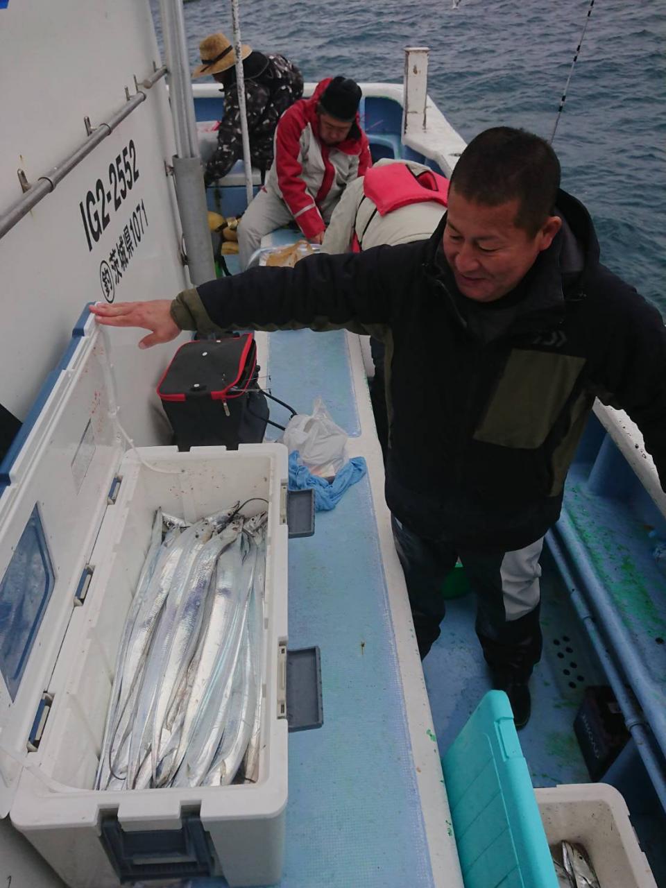 第三幸栄丸 タチウオ 餌釣り 船