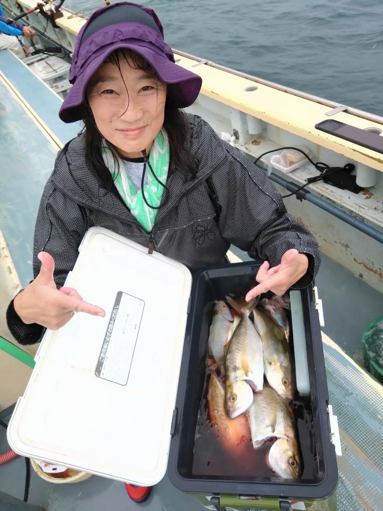 1790574861-1-7021-ck.jpg