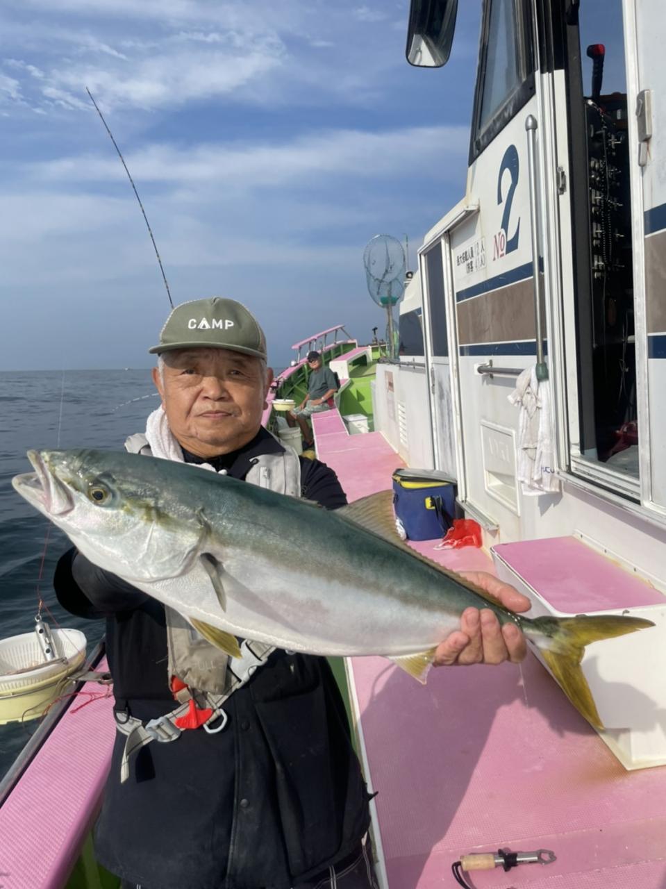 沖右ヱ門丸｜マダイ船です